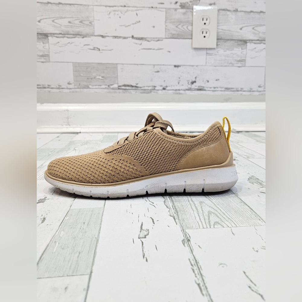Cole Haan Womens Generation Zerogrand Snickers Size 6.5 Sesame Stitchlite